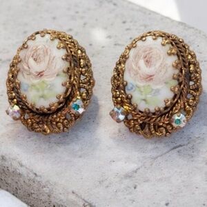 Vintage West Germany Pink Mauve Purple Rose Flower Brass Clip on Earrings